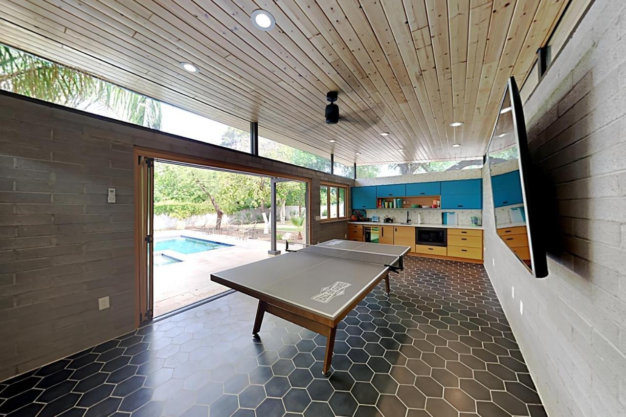 Sunscape Dreamhouse - Opulent Poolside Paradise Home טמפה מראה חיצוני תמונה